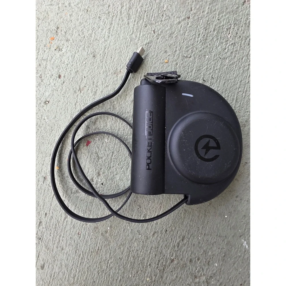 Pocket Juice 5000mAh‎ Portable Power Bank USB-C Built-in Cable Black 30123 Z1